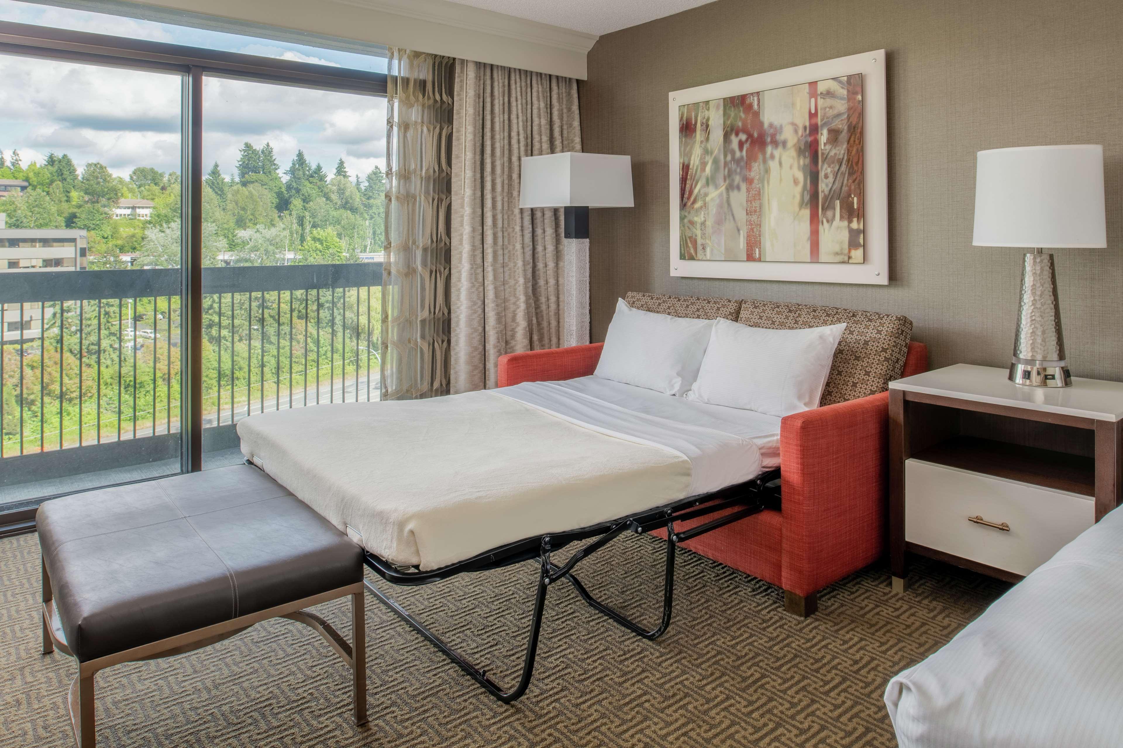 Hilton Bellevue Hotel Exterior foto