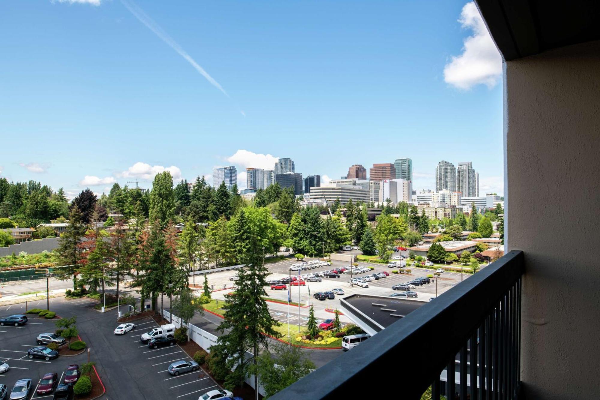 Hilton Bellevue Hotel Exterior foto